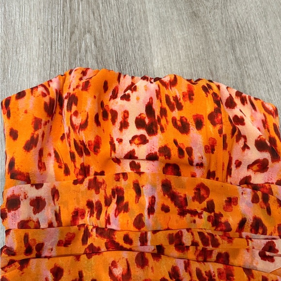 House of Harlow 1960 Orange Leopard Print Mini Dress Ruched Size M - Picture 4 of 5